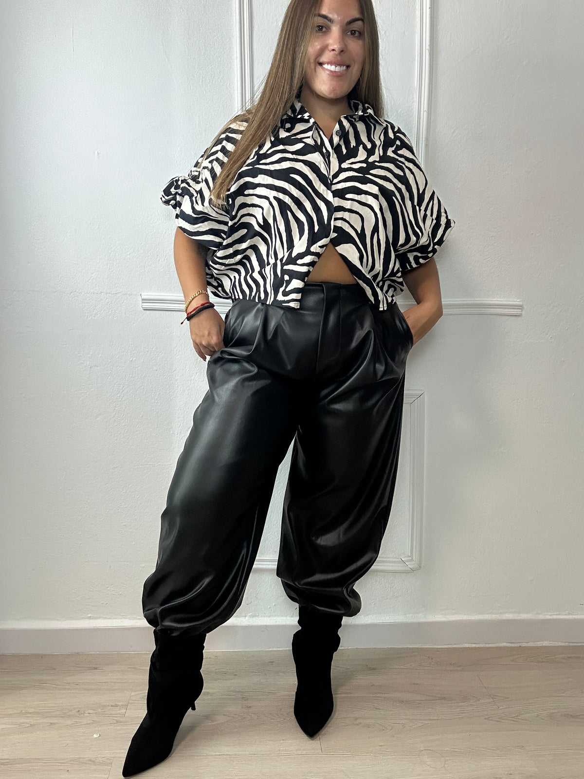 Pantalón polipiel sara