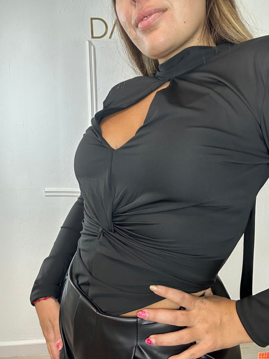Top nudo