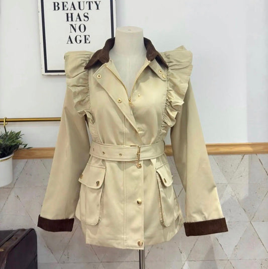 Chaqueta sahariana con volantes