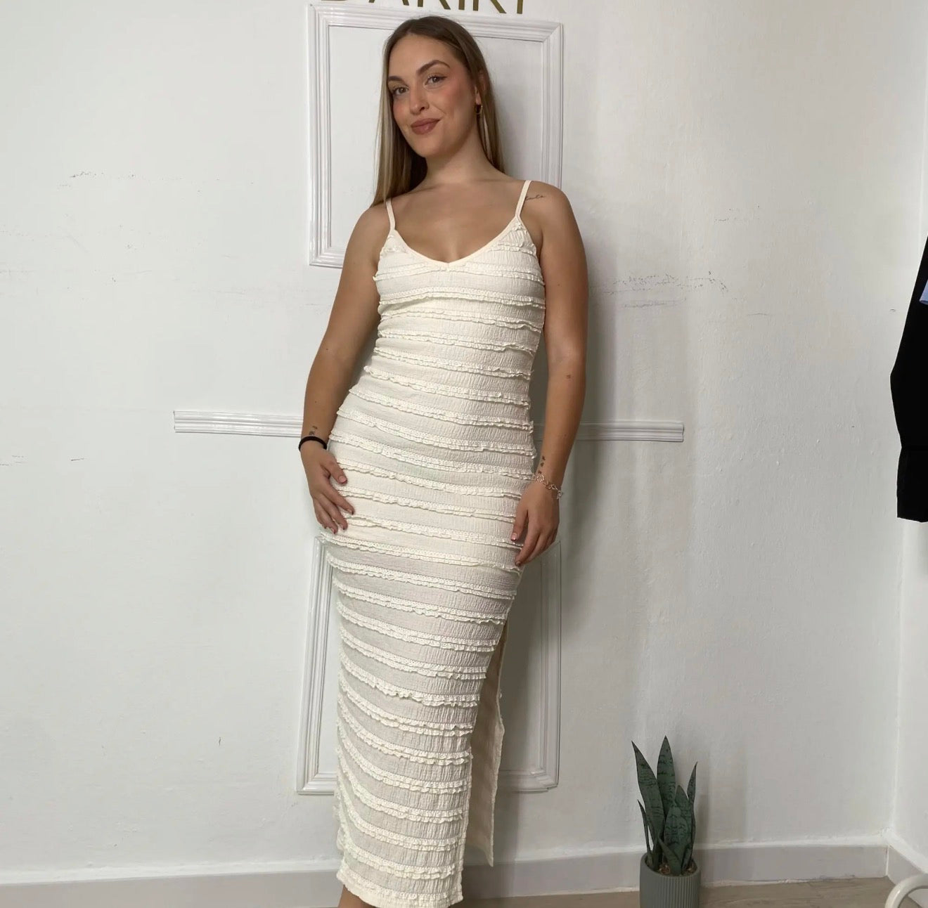 Vestido mini volantes - L