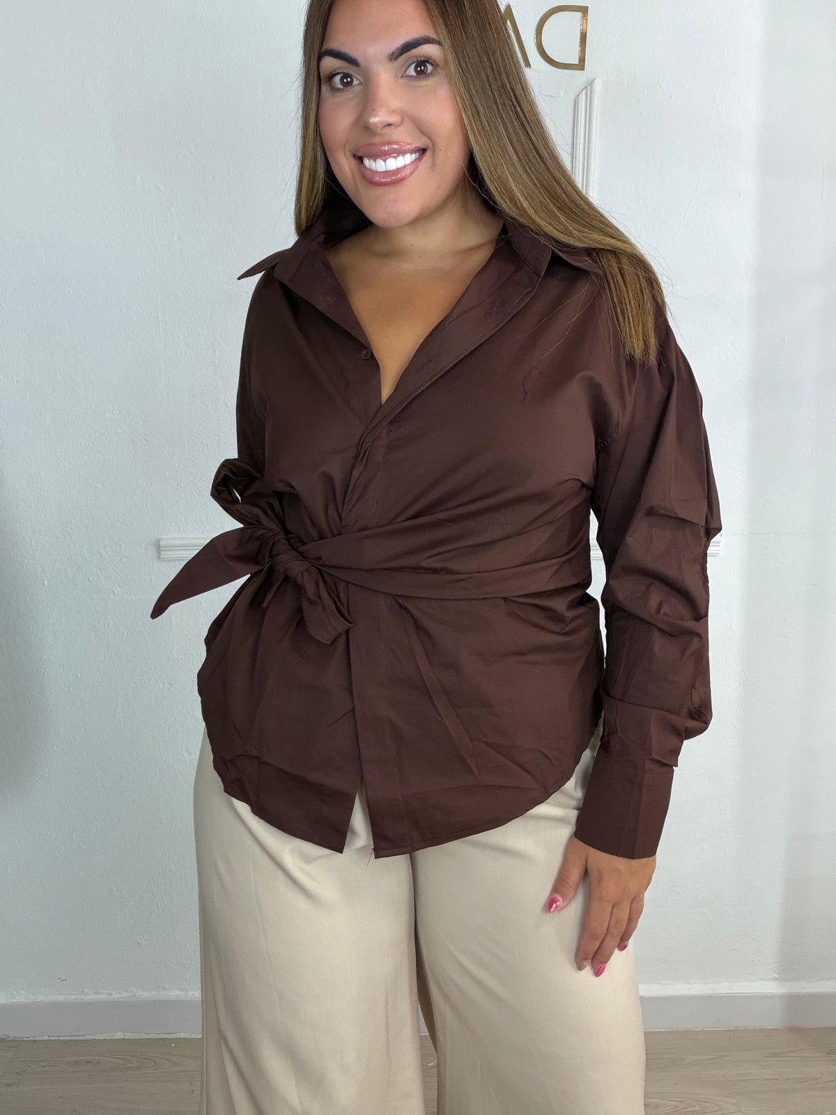 Camisa lazada marrón