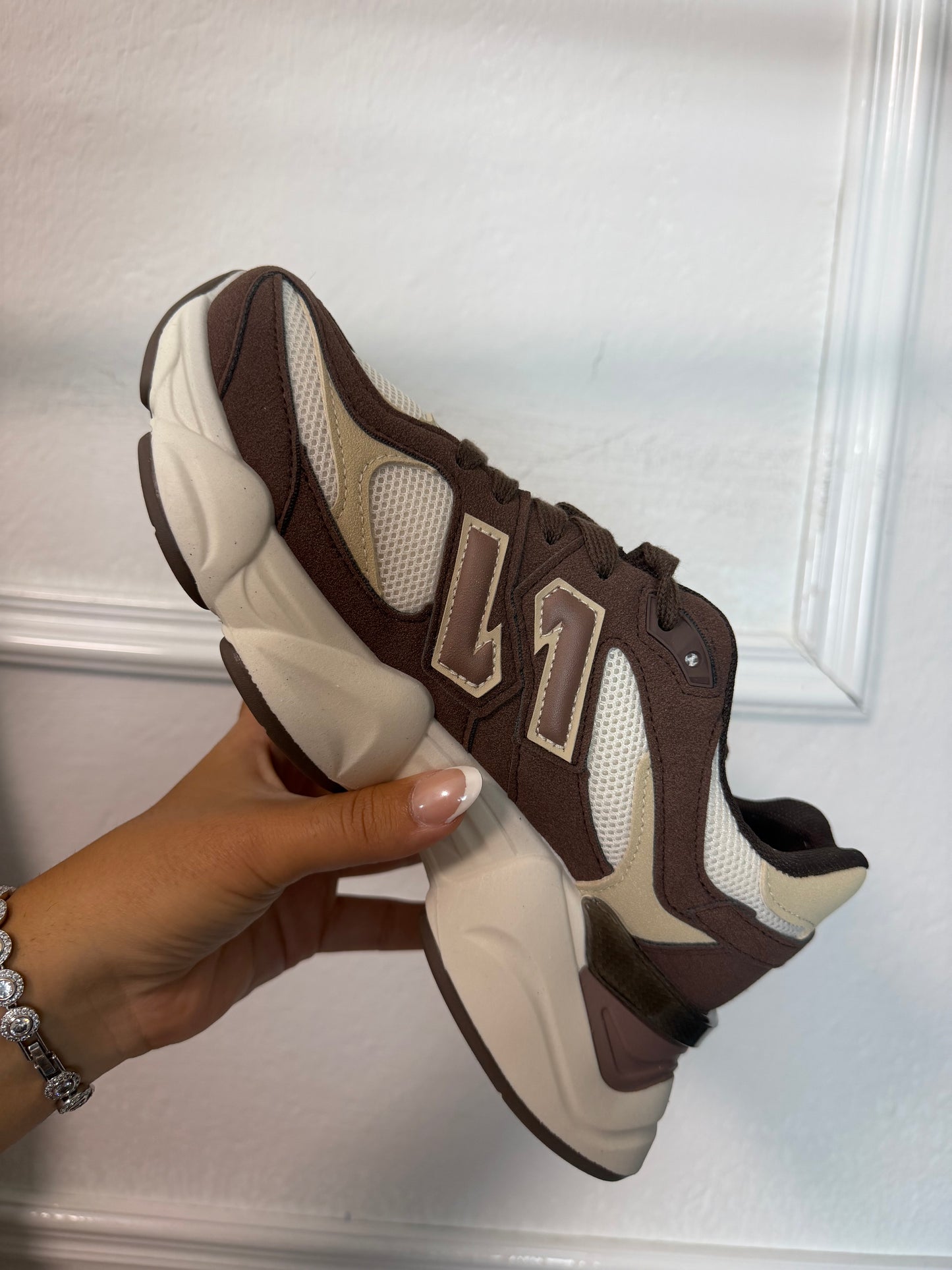 Zapatillas NB marrón