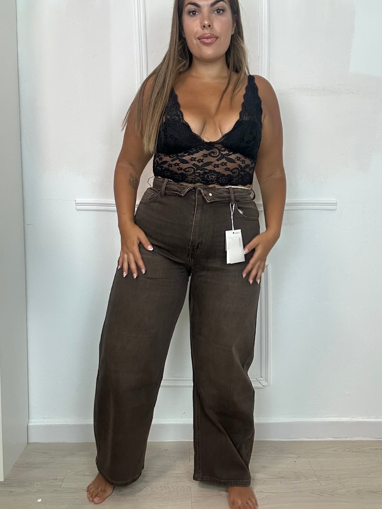 Pantalón viral marrón