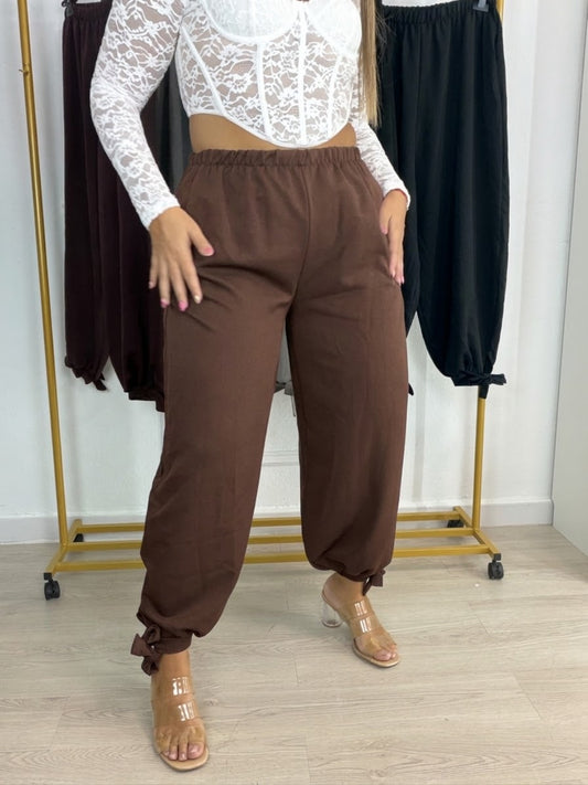 Pantalón lazada